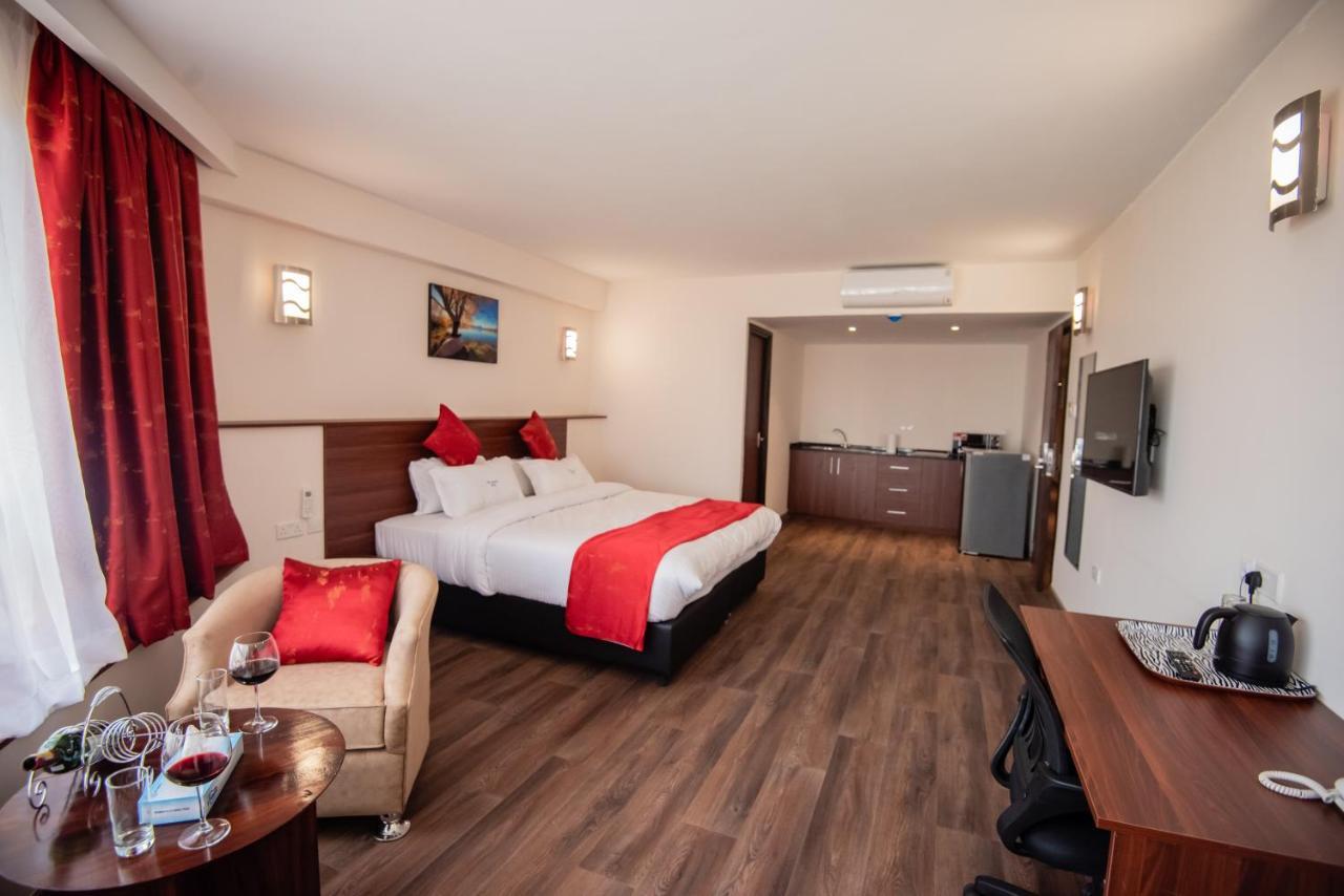 The Crossroads Hotel, Westlands ไนโรบี ภายนอก รูปภาพ
