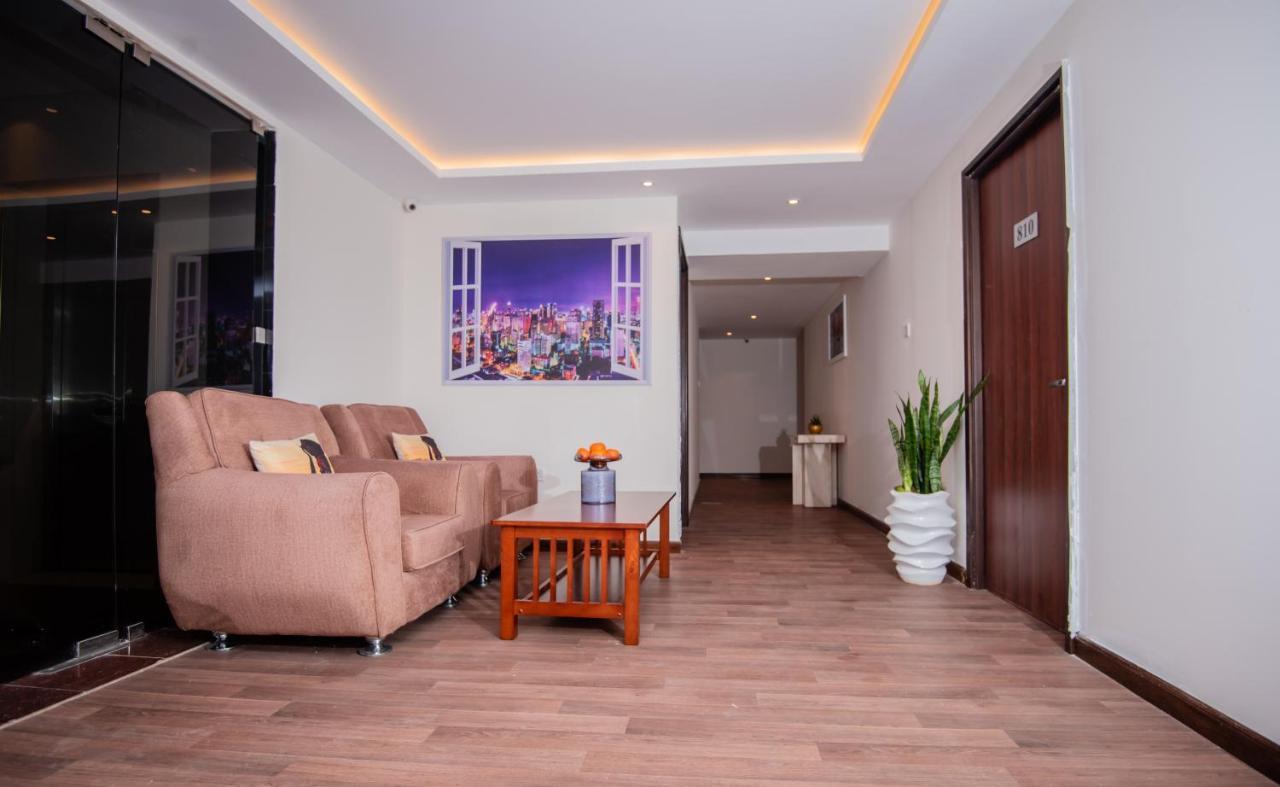 The Crossroads Hotel, Westlands ไนโรบี ภายนอก รูปภาพ