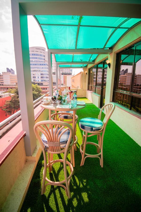 The Crossroads Hotel, Westlands ไนโรบี ภายนอก รูปภาพ